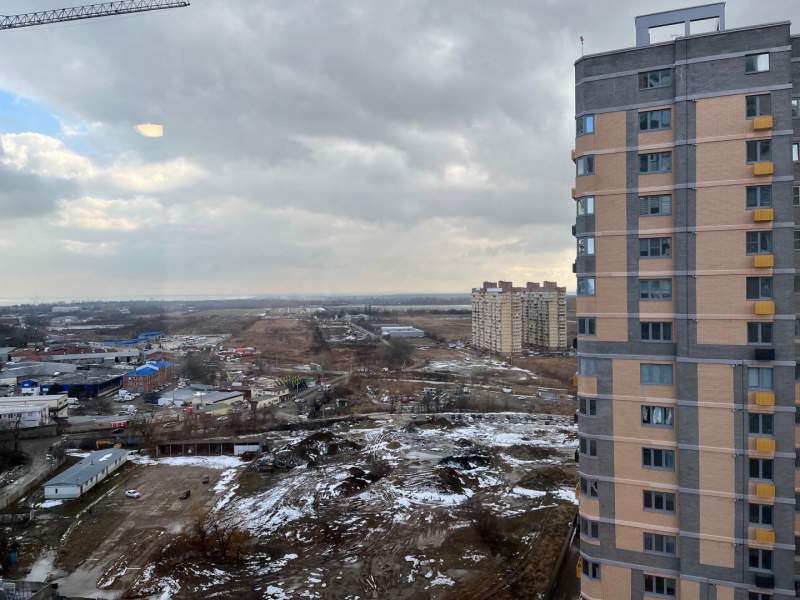 Продам трехкомнатную квартиру в новостройке 78 м.кв.